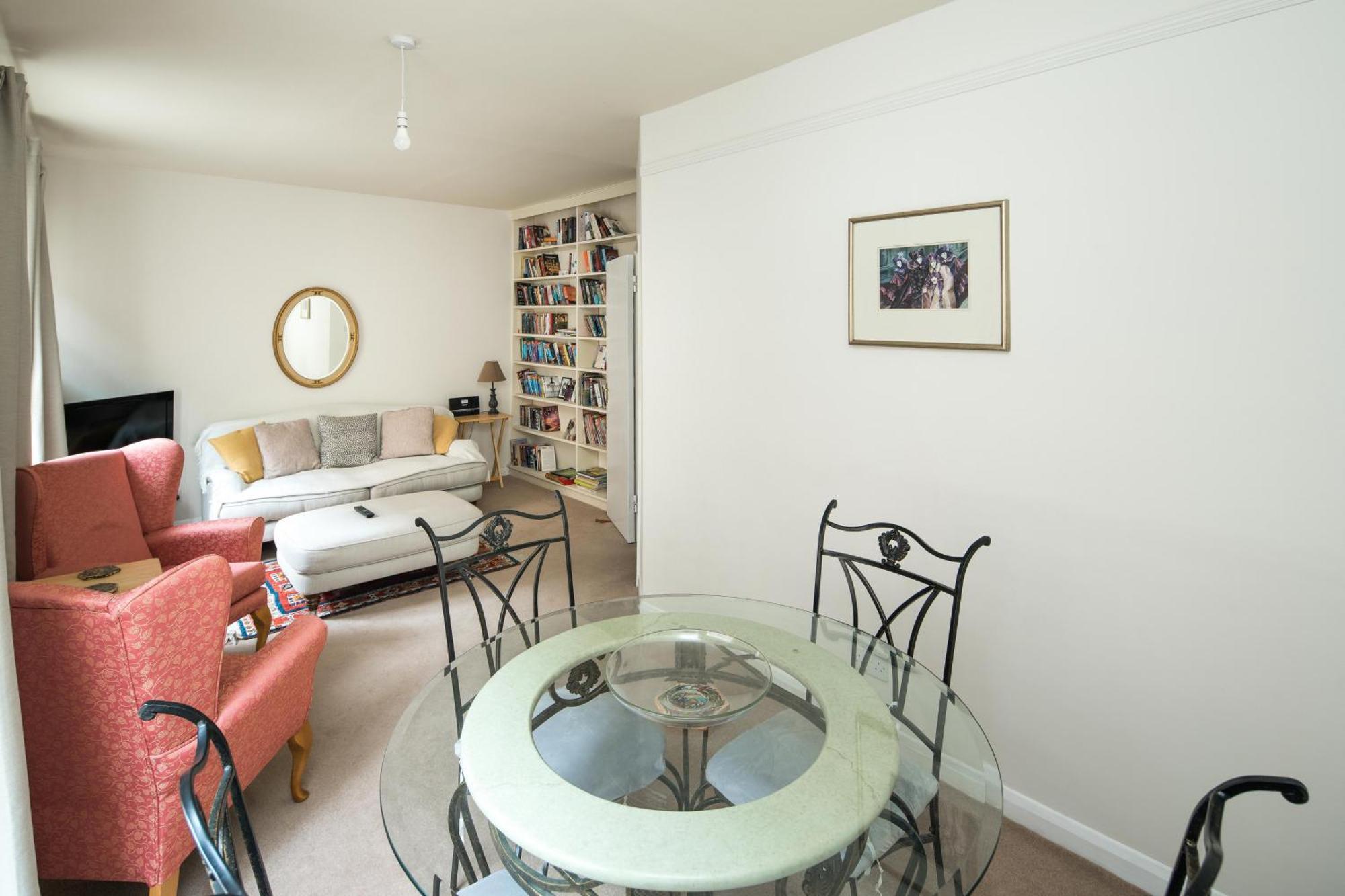 New Sleek 2bd Flat Oxford Street/soho/fitzrovia *